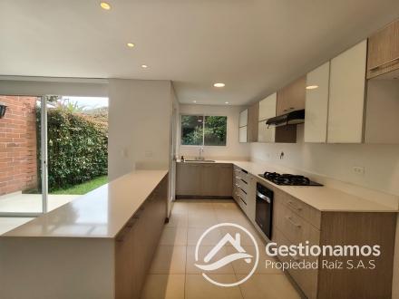 CODIGO A 2904 EL RETIRO ANTIOQUIA